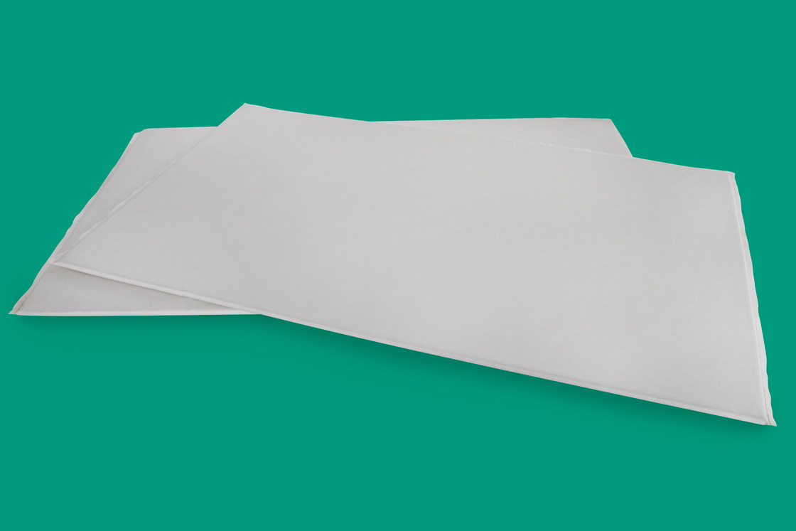 ผิวเรียบ กระดาษกันหนาแบบไมโครโพโรส ความมั่นคงทางเคมีที่ดีในขนาด 1200 * 500 มม